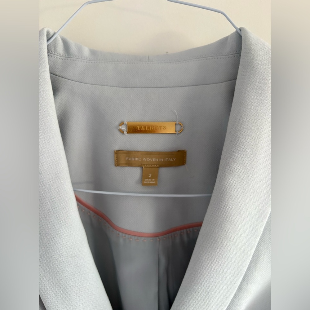 Talbots Italian luxe double cloth single button baby blue blazer size 2 - Picture 3 of 13
